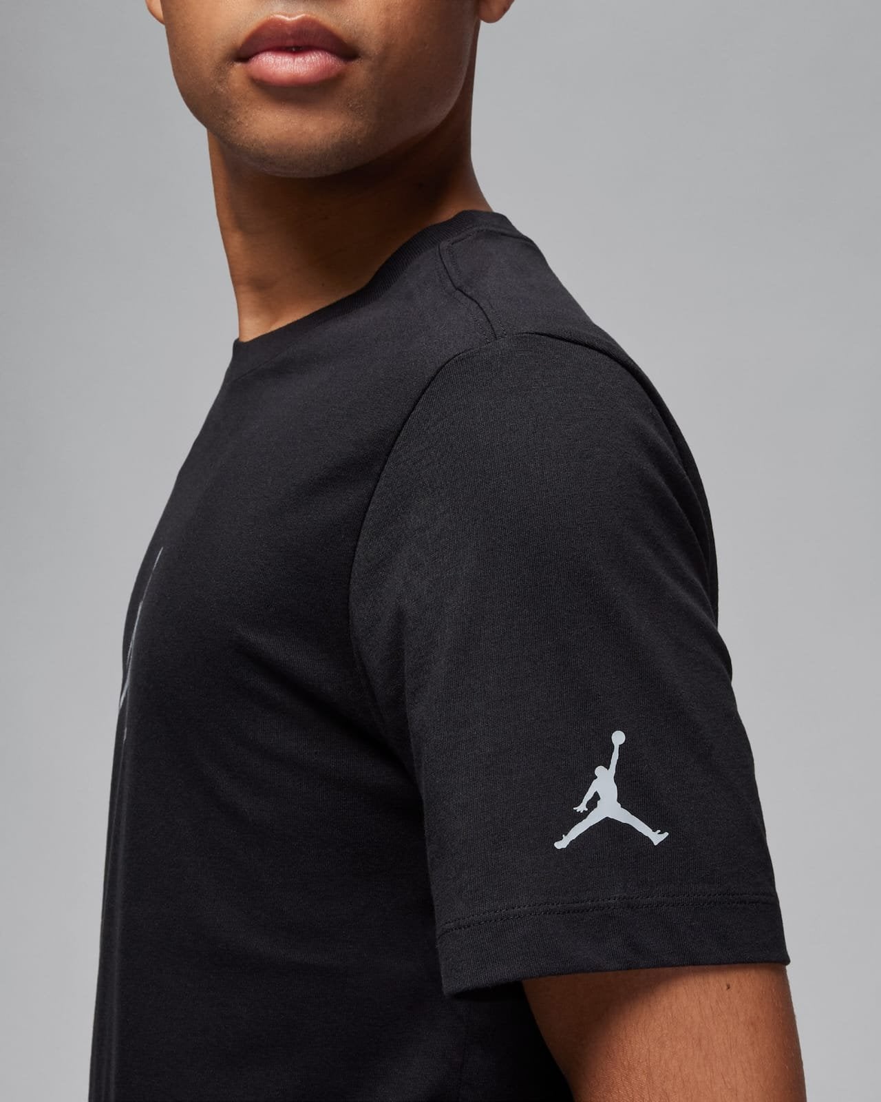 Jordan – Men's Anti-Gravity Graphic T-Shirt