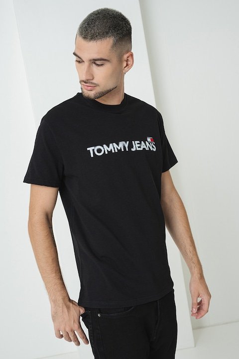 Tommy Jeans – Men's Blurred Logo T-Shirt